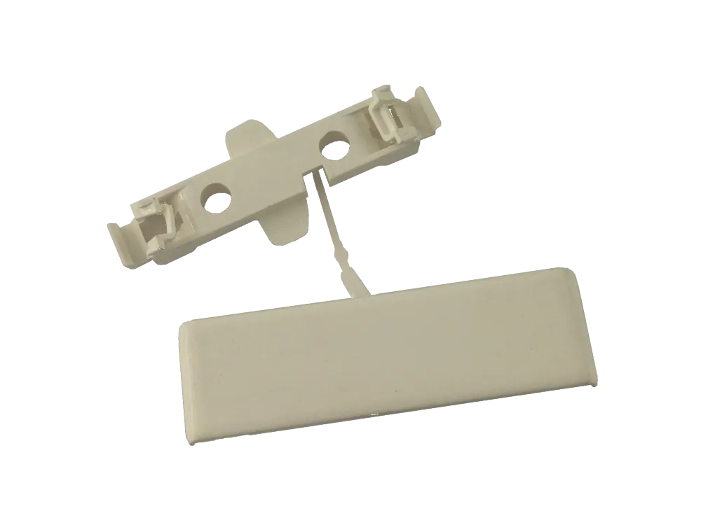 Наклданка на стык пластикового кабельного канала